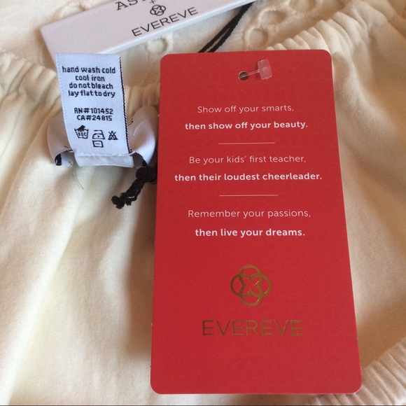 ASTARS +EVEREVE Ivory Eyelet Dress Rococo Revival Castlecore - Picture 6 of 7